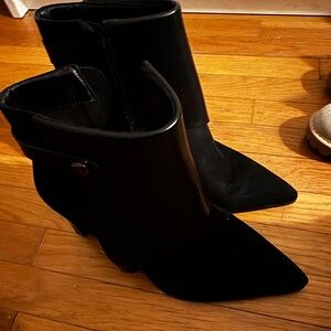 Elegant Black Ankle Boots for Women